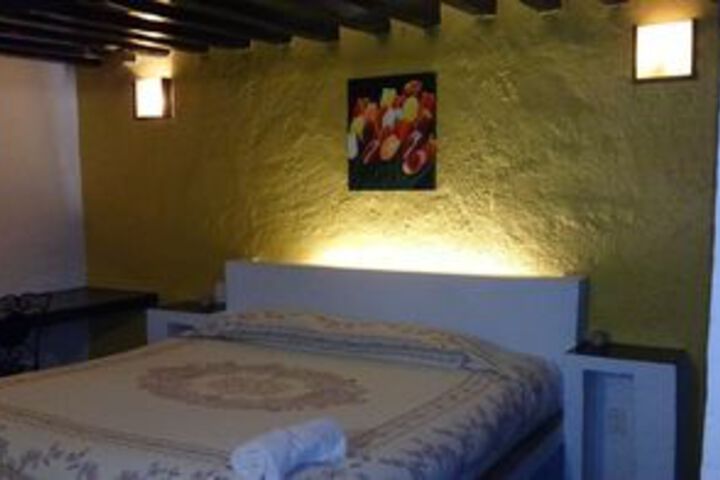 Room 7 of 20