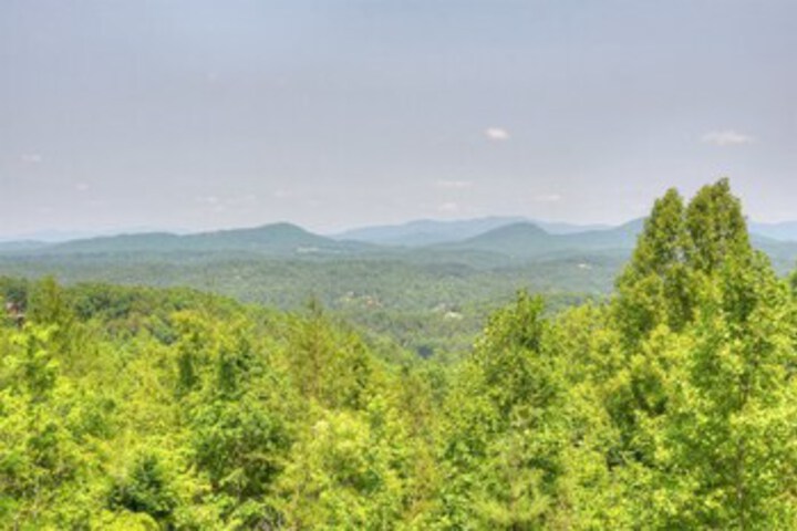 Property Grounds 20 of 25