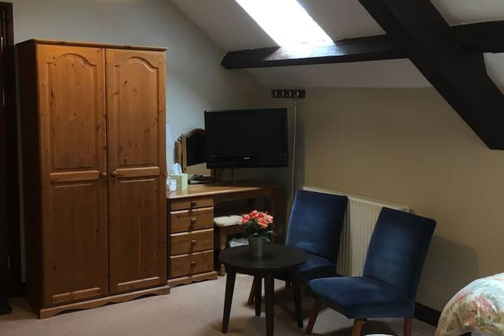 Room 8 of 46