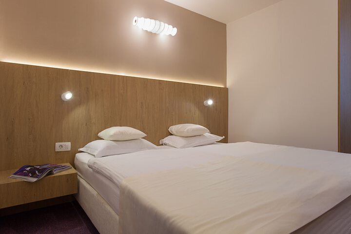 Room 12 of 58