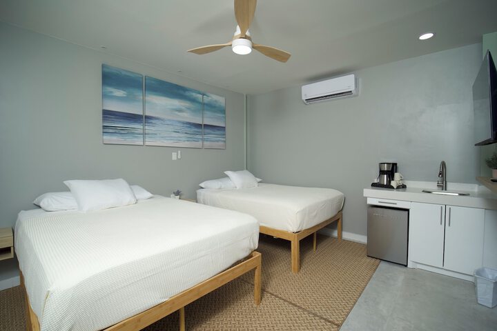 Room 15 of 53