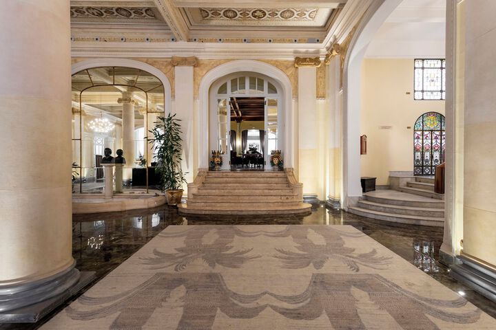 Hotel Interior 2 of 145