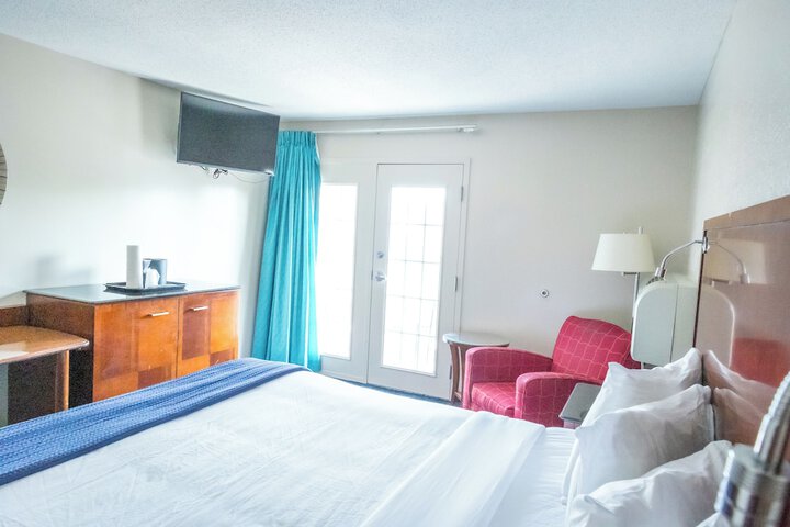 Room 10 of 47
