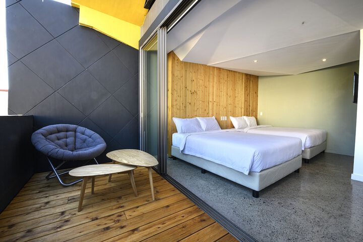 Room 16 of 72
