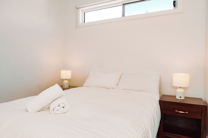 Room 16 of 26