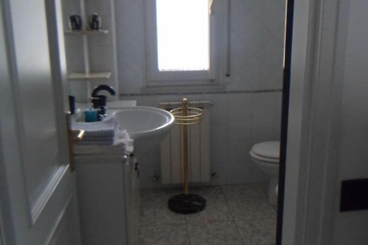 Room 12 of 29