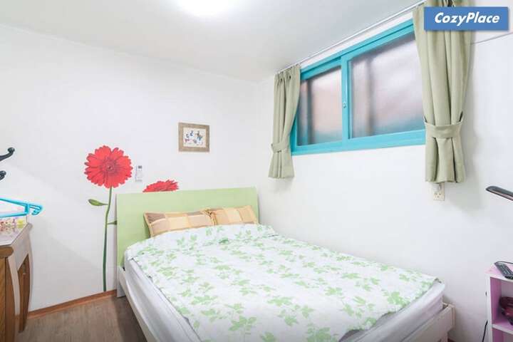 Room 2 of 101