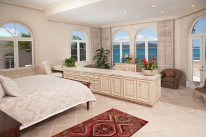 Room 11 of 29