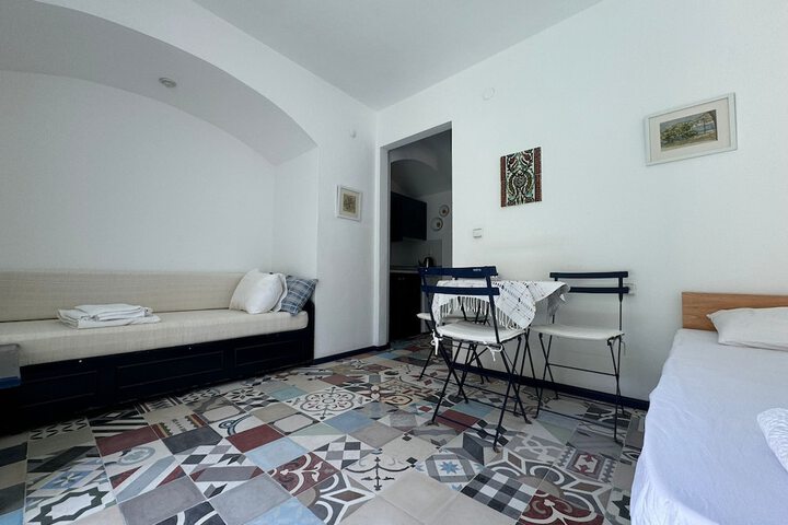 Room 29 of 71