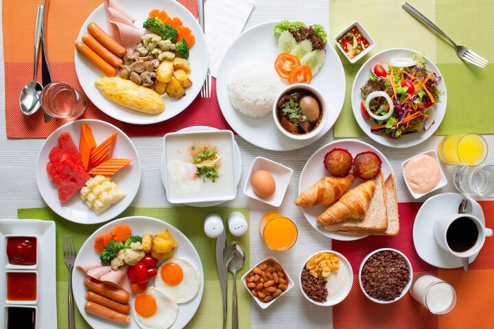 Breakfast buffet