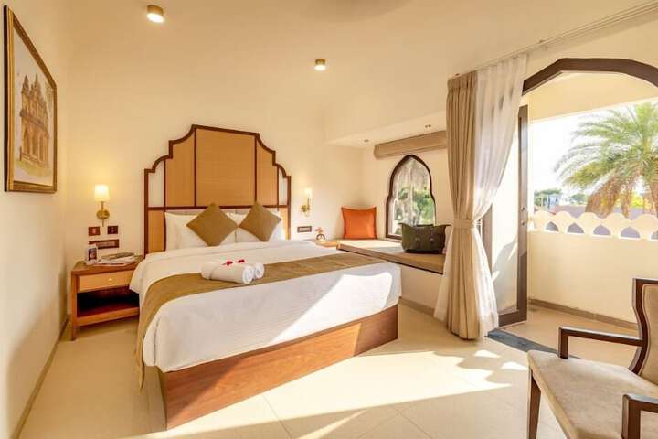 Room 30 of 120