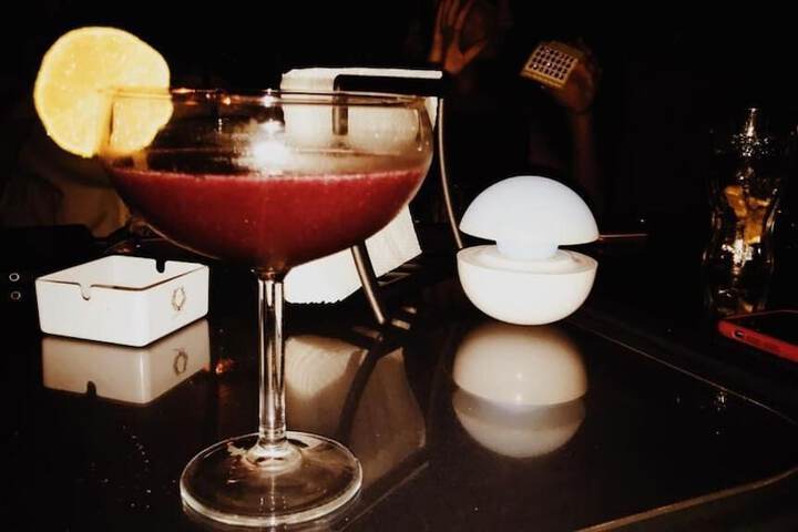 Lounge 44 of 71