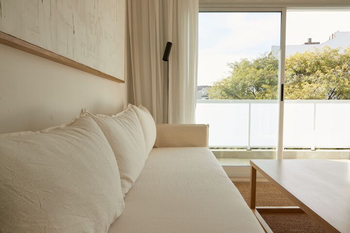 Stylish 2 Bedroom Retreat in Palermo