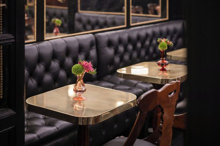 Lounge 159 of 179
