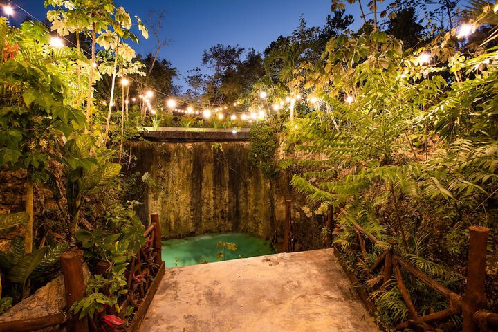 Pool 53 of 74