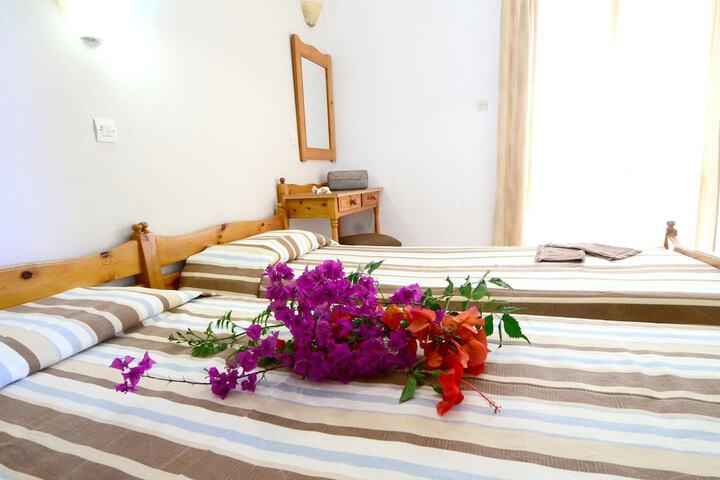 Room 26 of 54