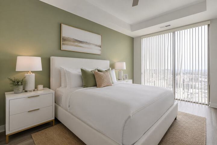 Room 2 of 6
