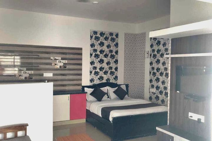 Room 18 of 36