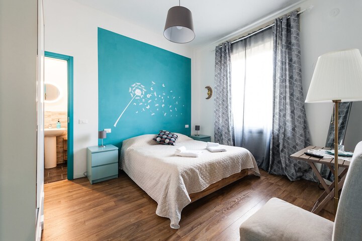 Room 15 of 61