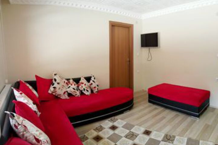 Room 25 of 29