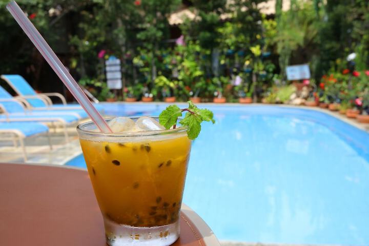 Pool Hotel