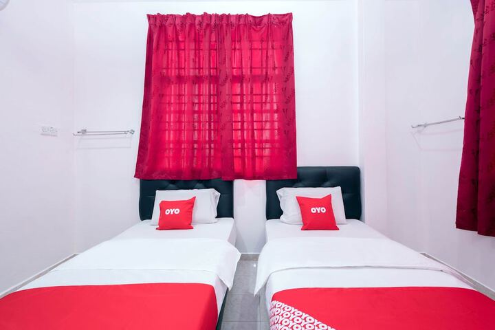 Room 6 of 21