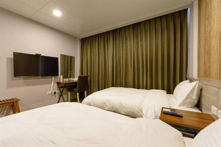 General 1 of 3