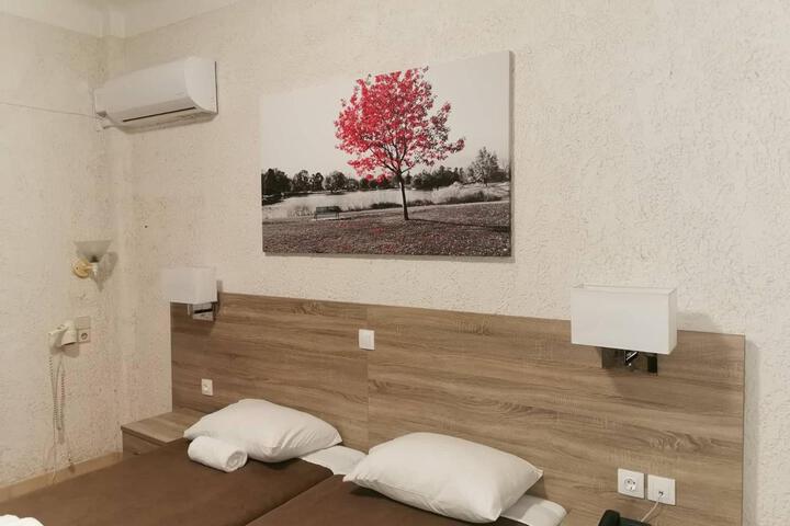 Room 65 of 70