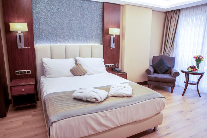Room 5 of 46