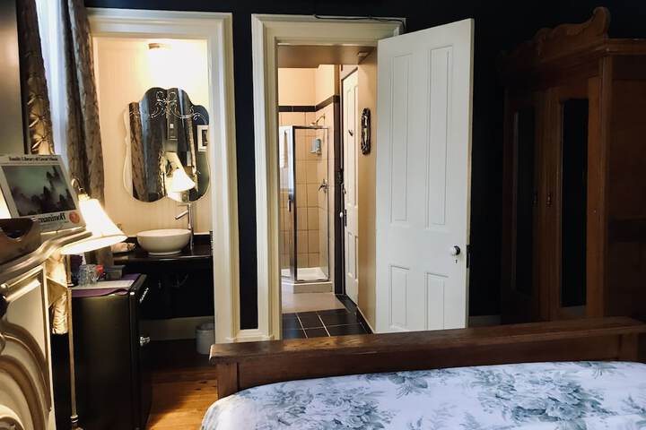 Room 78 of 95