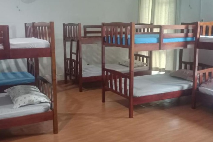 Room 6 of 23
