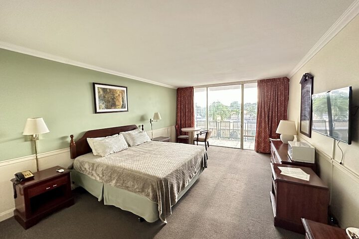 Standard | King Bed (2 of 10)