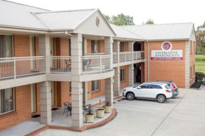 Terrace/Patio 135 of 136