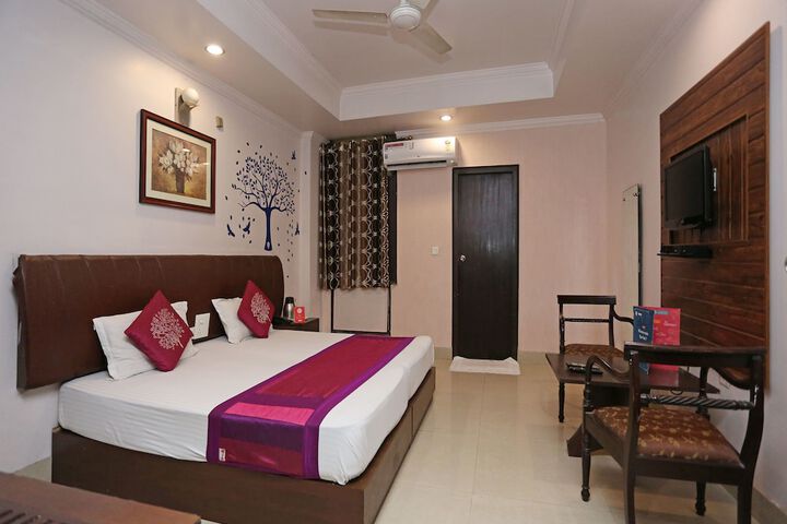 Room 10 of 23