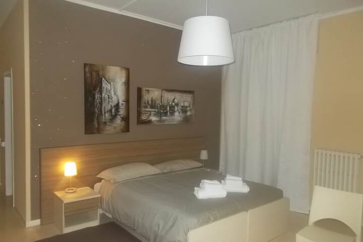 Room 42 of 57