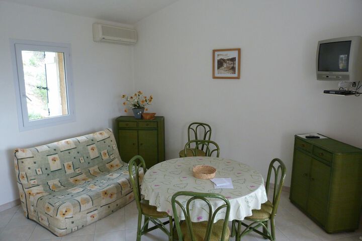 Room 37 of 85