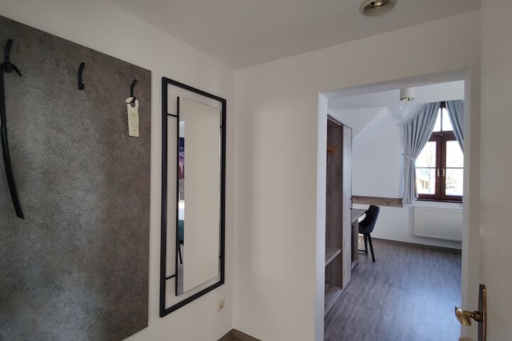 Room 14 of 73