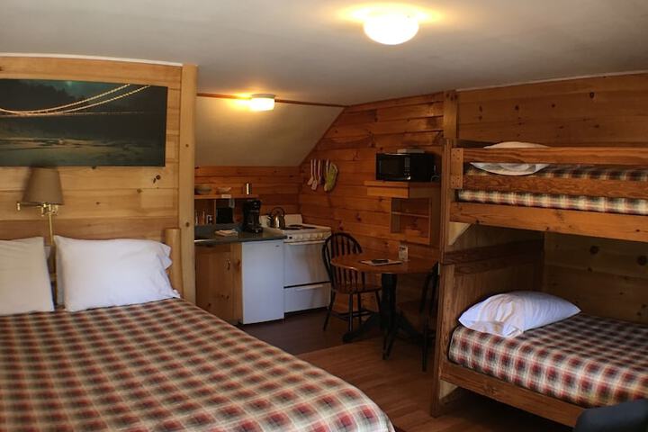 Room 13 of 21