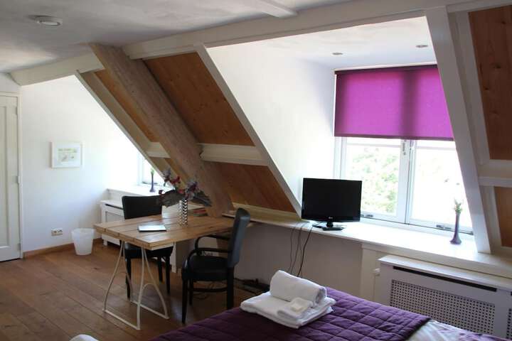 Room 17 of 58