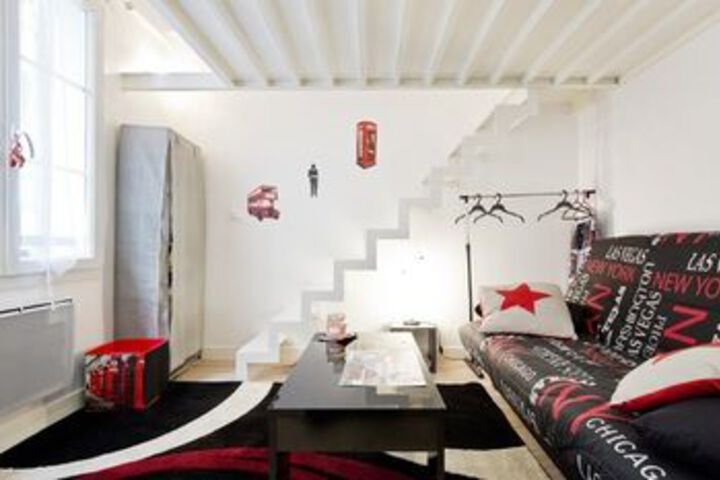Room 74 of 83