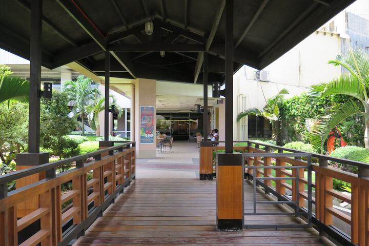 Hotel 61 of 62