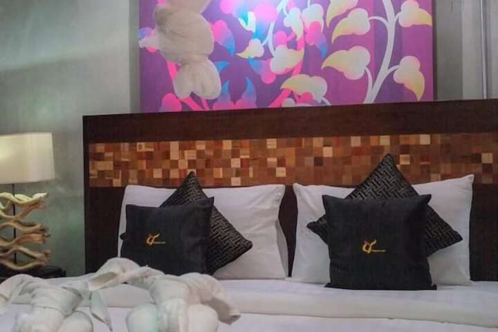 Room 21 of 60