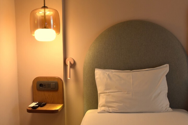 Room 21 of 72