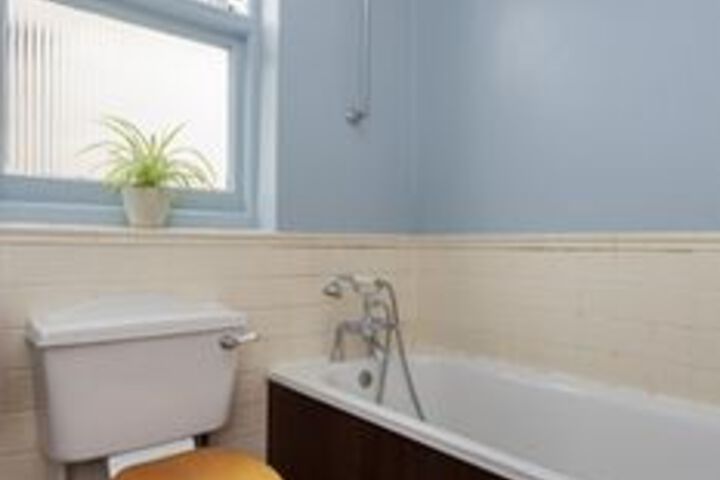 Room 5 of 21