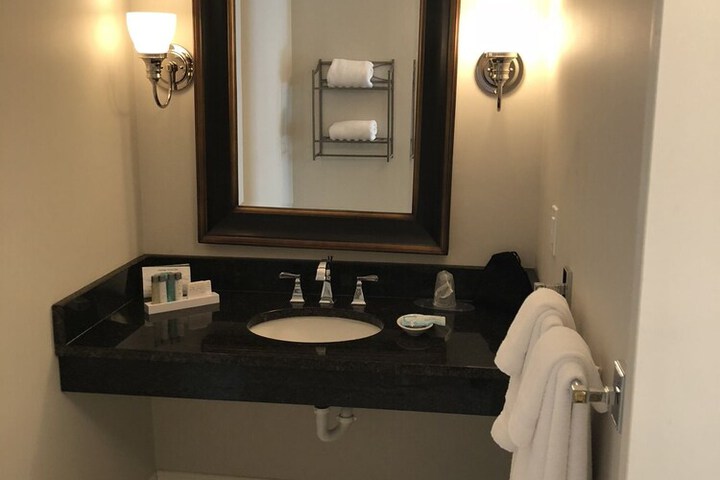 Room 29 of 51