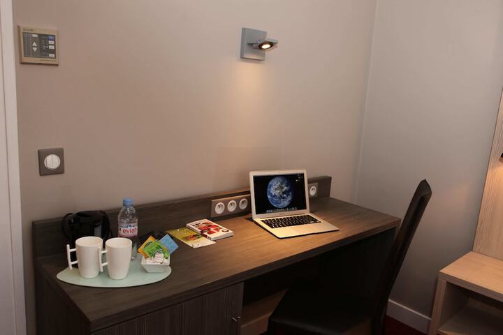 Room 19 of 62