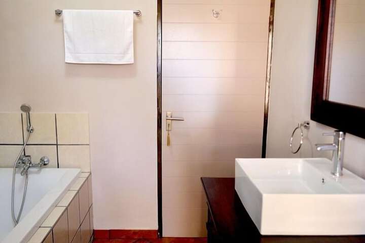 Room 21 of 47