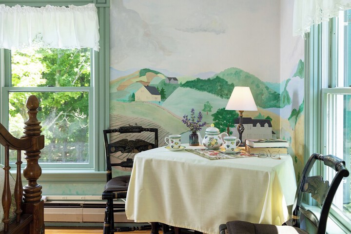 Room 10 of 48