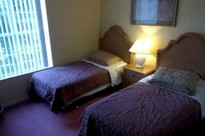 Room 7 of 34