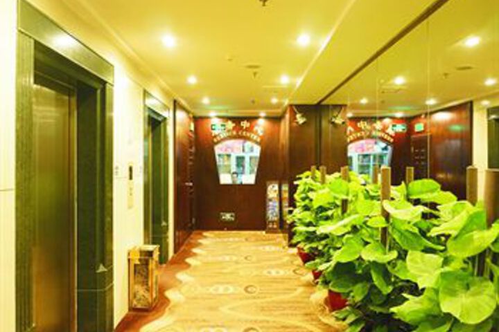 Hotel Interior 15 of 20